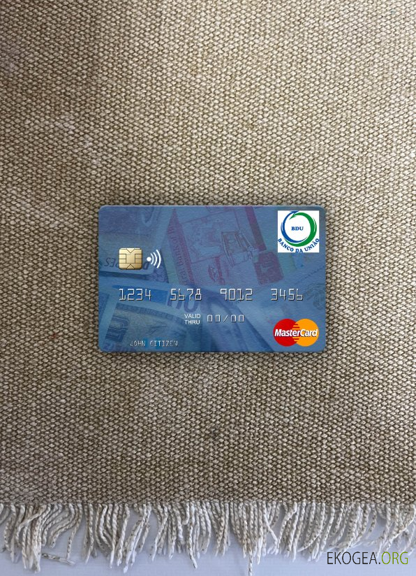 Guinée Bissau Banco Da Uniao mastercard photolook recto